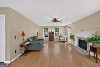 400 Nicole Court, Winder, GA 30680 - Photo 11