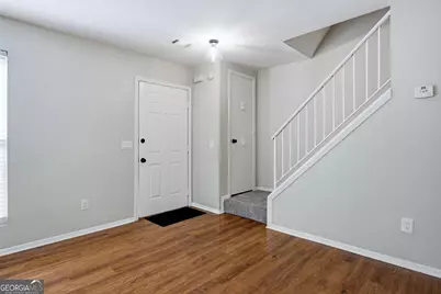 1805 Queen Anne Court, Atlanta, GA 30350 - Photo 5