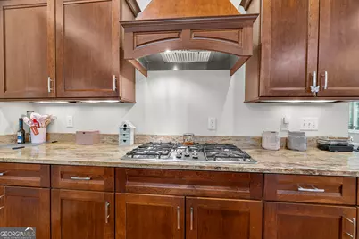 540 Capri Point, Lavonia, GA 30553 - Photo 101