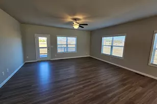 4 Silver Ln, Newnan, GA 30265 - Photo 5