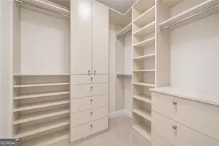 2828 Peachtree Rd NE, Atlanta, GA 30305 - Photo 29