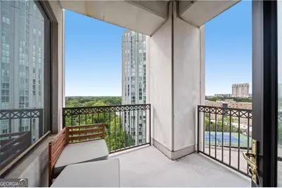 2828 Peachtree Road NE #1204, Atlanta, GA 30305 - Photo 19