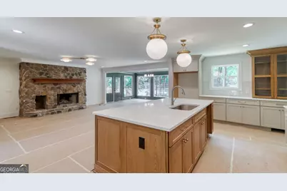 200 Whitney Street, Eatonton, GA 31024 - Photo 9