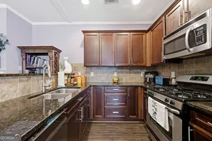 1090 N Village Dr, Decatur, GA 30032 - Photo 19