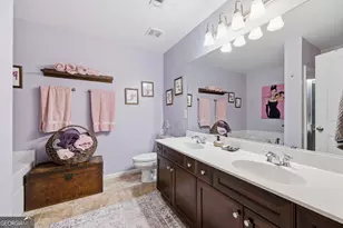 1090 N Village Dr, Decatur, GA 30032 - Photo 15