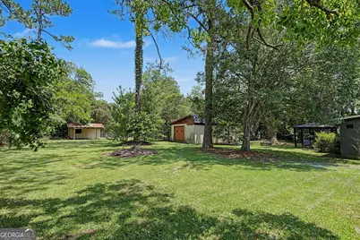 221 S College Street, Metter, GA 30439 - Photo 43