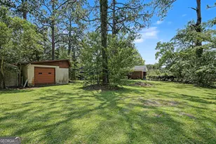 221 S College St, Metter, GA 30439 - Photo 39