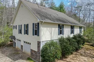 339 Henderson Rd, Young Harris, GA 30582 - Photo 15