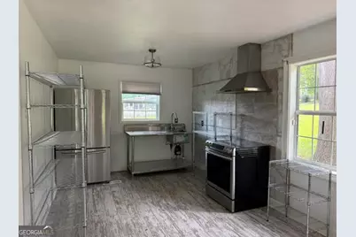 210 W James Circle, Hampton, GA 30228 - Photo 5