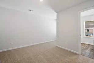 1318 Aura Ln, Lawrenceville, GA 30045 - Photo 17