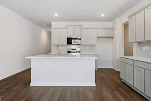 1318 Aura Ln, Lawrenceville, GA 30045 - Photo 11