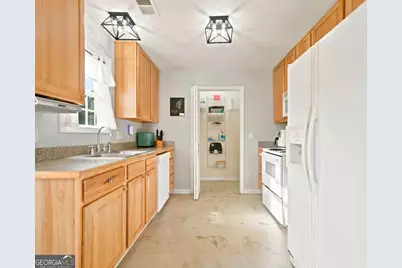 128 Brookstone Drive SW, Calhoun, GA 30701 - Photo 7