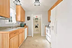 128 Brookstone Dr SW, Calhoun, GA 30701 - Photo 7