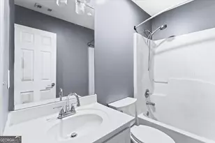 9517 Lakeview Rd, Union City, GA 30291 - Photo 29