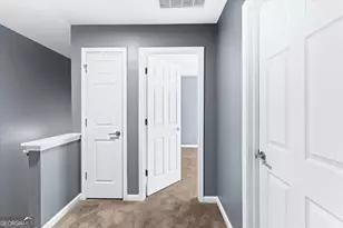 9517 Lakeview Rd, Union City, GA 30291 - Photo 23