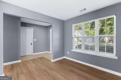 9517 Lakeview Road, Union City, GA 30291 - Photo 9