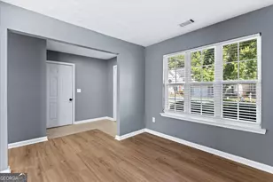 9517 Lakeview Rd, Union City, GA 30291 - Photo 9