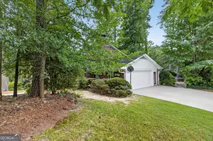 4854 Springfield Dr, Dunwoody, GA 30338 - Photo 3