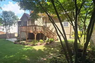 2515 Chandler Grove Dr, Buford, GA 30519 - Photo 5