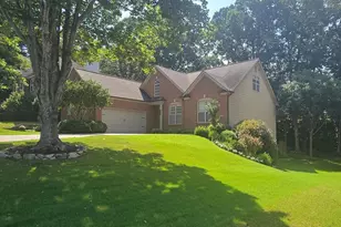 2515 Chandler Grove Dr, Buford, GA 30519 - Photo 3