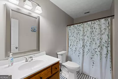 21 Barberry Drive, Newnan, GA 30265 - Photo 17
