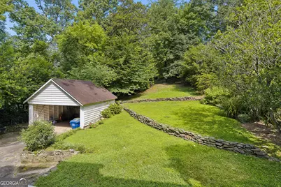 2782 N Hills Drive NE, Atlanta, GA 30305 - Photo 17