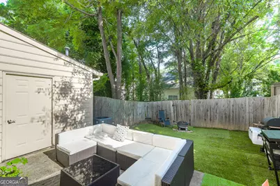 1022 Oaks Parkway SE, Smyrna, GA 30082 - Photo 5