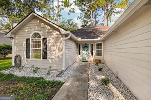 312 E Hallowes Dr, Saint Marys, GA 31558 - Photo 5