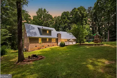147 Ridgeway Circle, Cornelia, GA 30531 - Photo 3