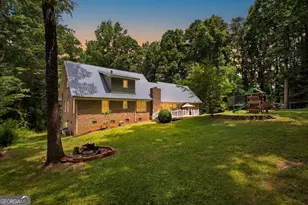 147 Ridgeway Cir, Cornelia, GA 30531 - Photo 3
