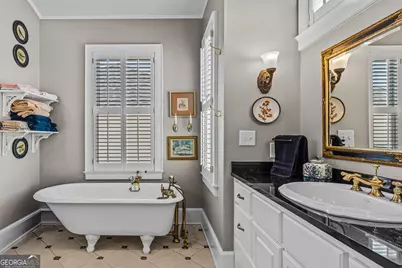 565 Sycamore Street, Madison, GA 30650 - Photo 5