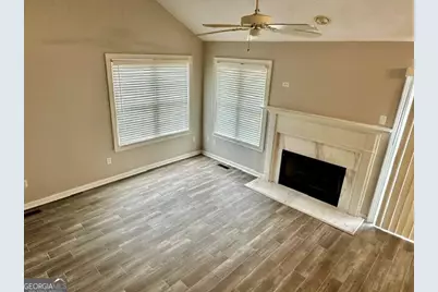 1910 Loop Road #APT 6A, Vidalia, GA 30474 - Photo 5