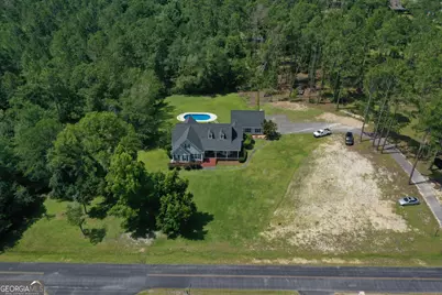 220 Pinewood Drive, Vidalia, GA 30474 - Photo 11
