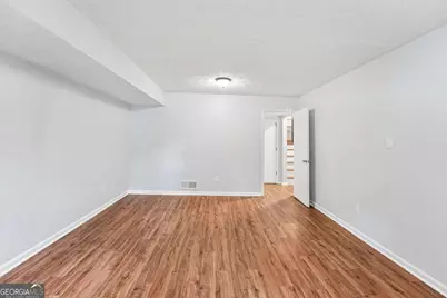 585 Westchester Circle SW, Marietta, GA 30064 - Photo 33