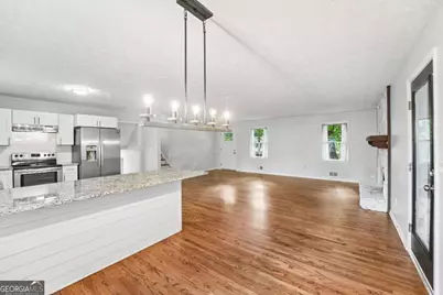 585 Westchester Circle SW, Marietta, GA 30064 - Photo 15