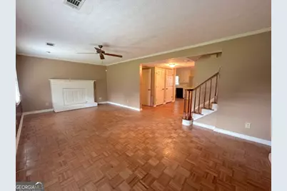 850 Park Place NE, Conyers, GA 30012 - Photo 3