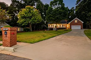 1305 Fontainebleau Ct NE, Lawrenceville, GA 30043 - Photo 67