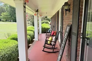 142 Lakewood Dr, Blakely, GA 39823 - Photo 7