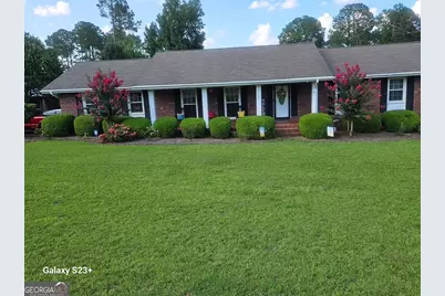 142 Lakewood Drive, Blakely, GA 39823 - Photo 1