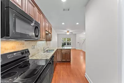 1370 Binghampton Circle, Bogart, GA 30622 - Photo 7