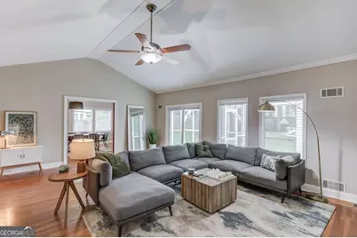 4685 Andalusia Trail, Dunwoody, GA 30360 - Photo 5