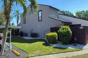8913 Somerset Blvd, Fort Myers, FL 33919 - Photo 3