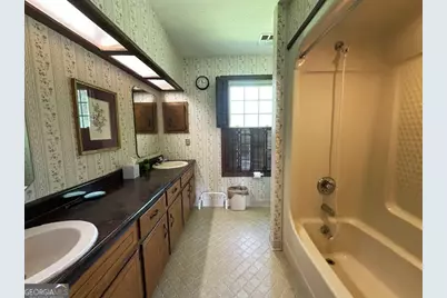 135 NE Chumley Road NE, Milledgeville, GA 31061 - Photo 17