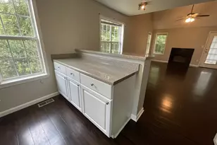 1437 Shiloh Way NW, Kennesaw, GA 30144 - Photo 9