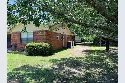 231 Auburn Street, Baxley, GA 31513 - Photo 7