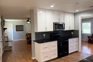 231 Auburn St, Baxley, GA 31513 - Photo 11