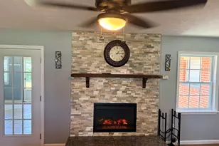 231 Auburn St, Baxley, GA 31513 - Photo 21