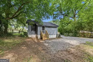 207 N Laurel Ave, Greensboro, GA 30642 - Photo 3