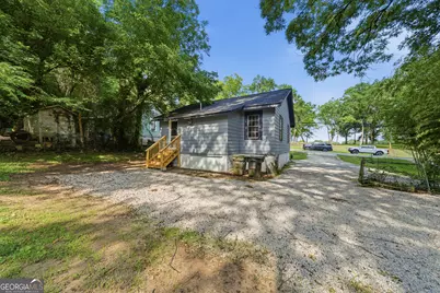 207 N Laurel Avenue, Greensboro, GA 30642 - Photo 1