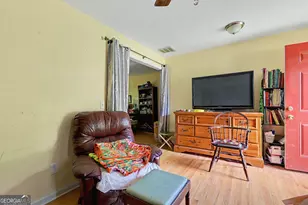 2959 Bobolink Dr, Rex, GA 30273 - Photo 5